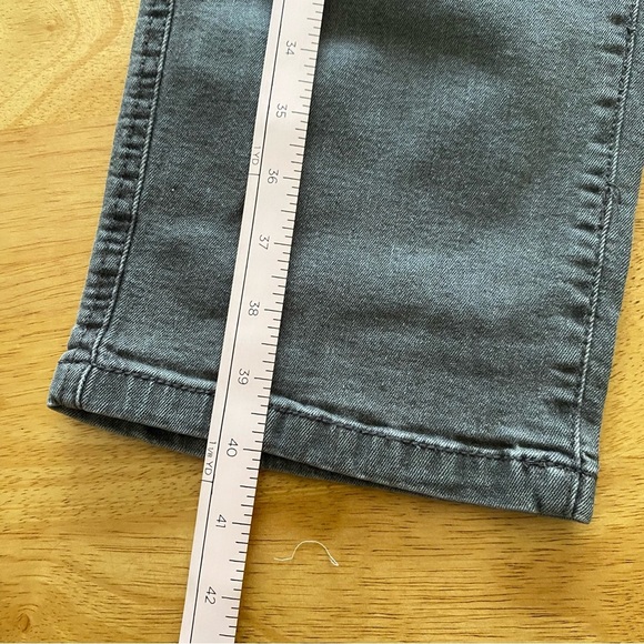 Women's Grey plus size 18 curvy jeans - Picture 8 of 8